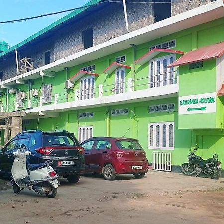 Hotel Kaziranga Holidays Exteriör bild
