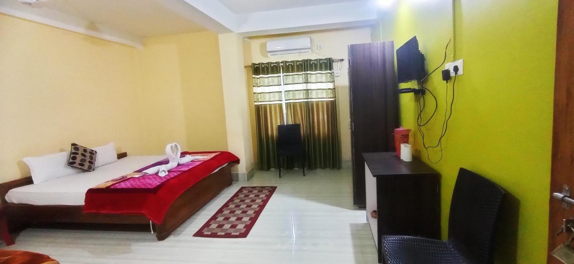 Hotel Kaziranga Holidays Exteriör bild
